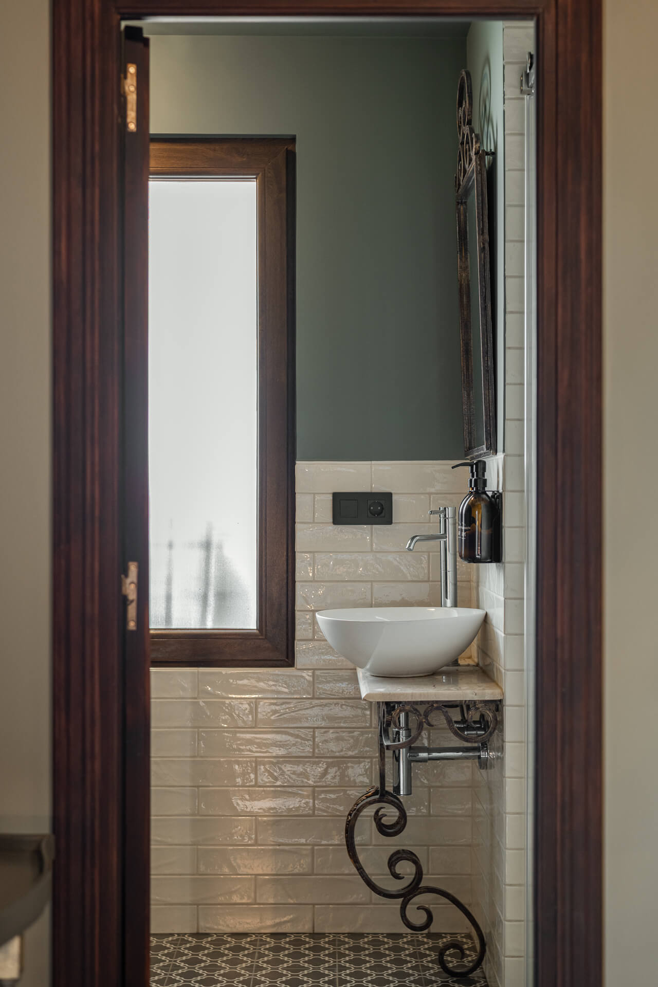 Rosa Villa santa rosa