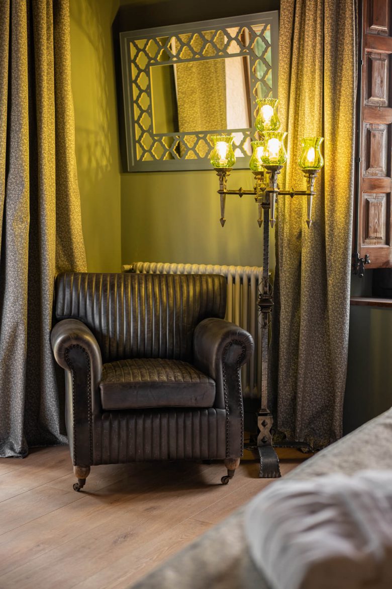 VICTOR Villa santa rosa